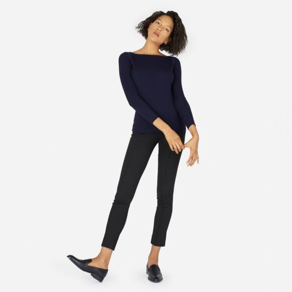 Everlane luxe wool boatneck sweater in navy XS